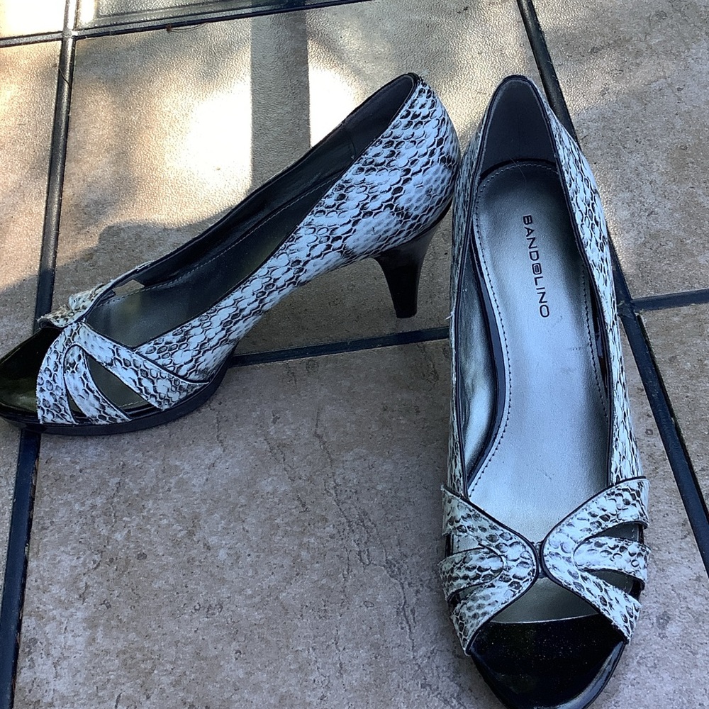 Bandolino White and Black Snake-Print Peep Toe Heels